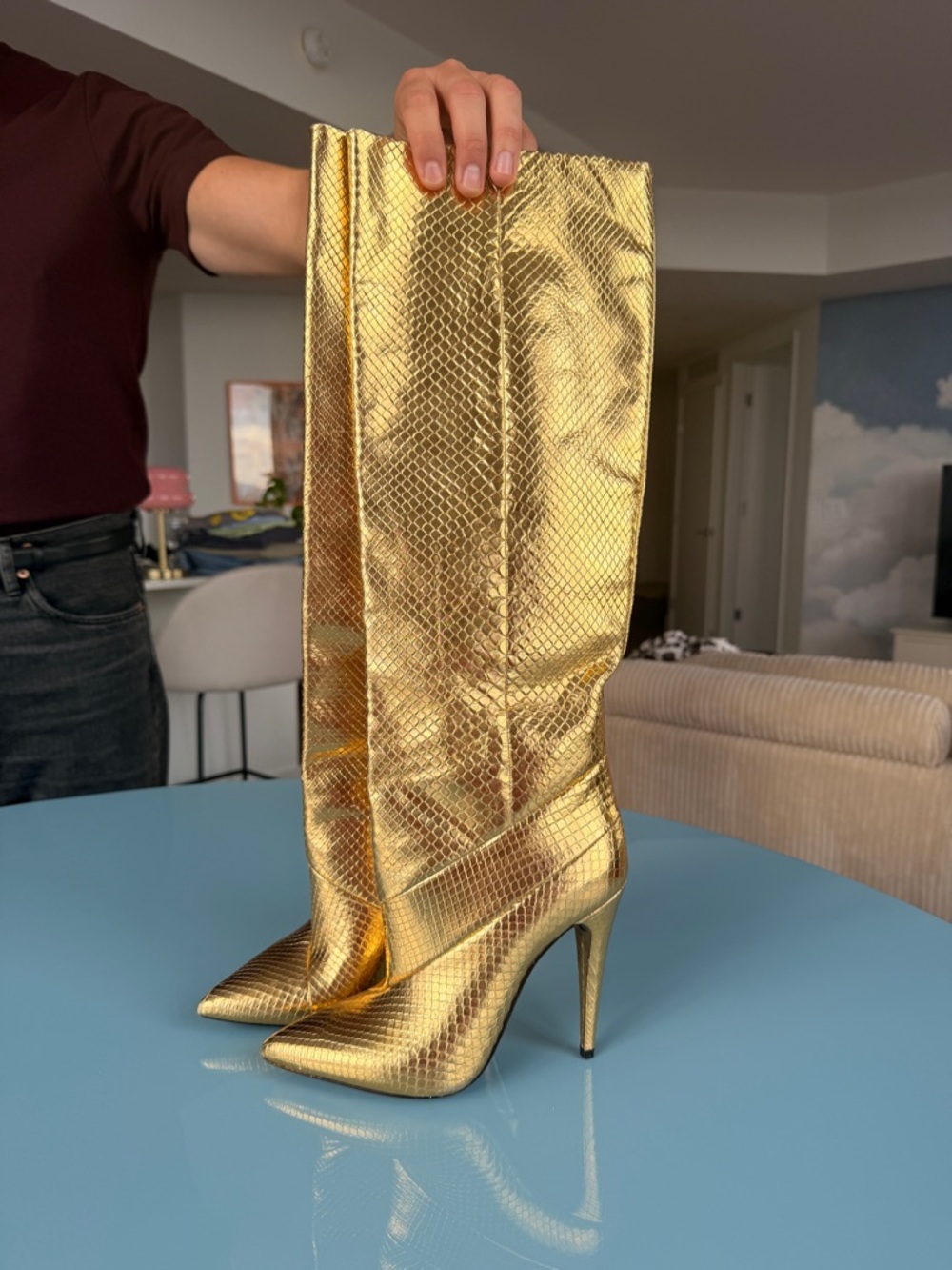INCREDIBLE SAINT LAURENT - Gold Metallic Knee-High Stiletto Boots